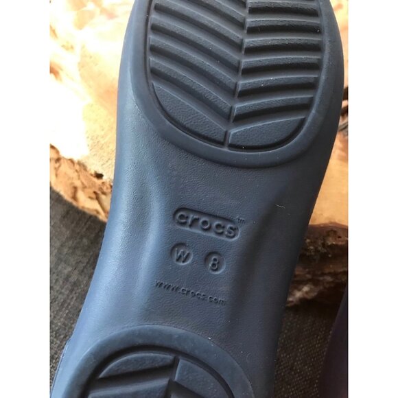 Womens Laura Crocs Navy Blue size 8 - Picture 9 of 9